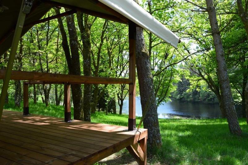 Domaine Des Etangs De Taysse Otel Espagnac Dış mekan fotoğraf