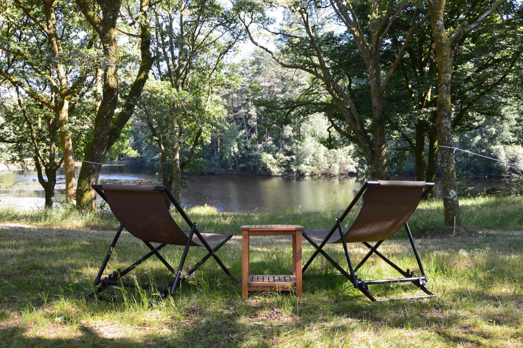 Domaine Des Etangs De Taysse Otel Espagnac Dış mekan fotoğraf