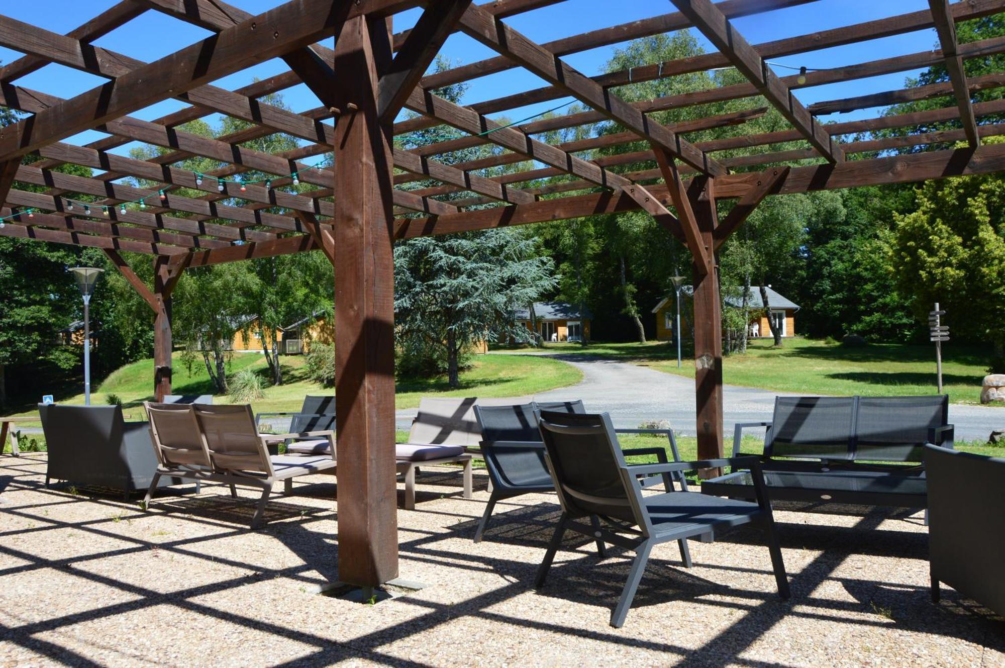 Domaine Des Etangs De Taysse Otel Espagnac Dış mekan fotoğraf